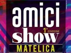 Locandina di "Amici Show"